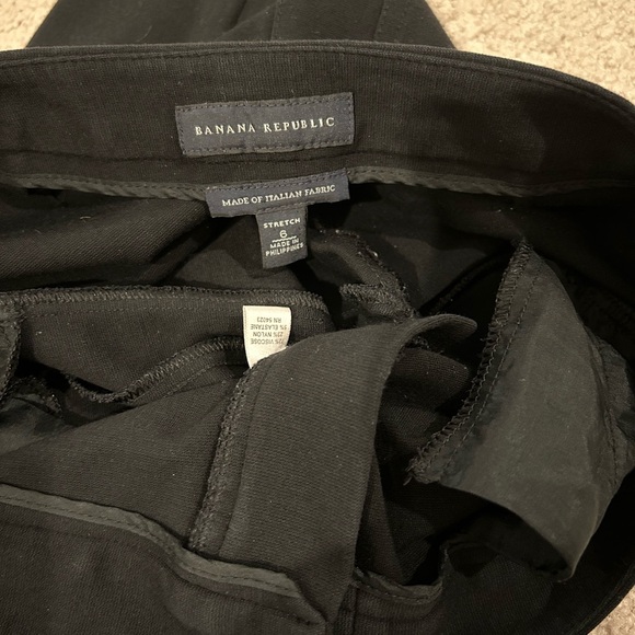 Black Banana Republic Straight Leg Pant, Made of Italian Fabric - Picture 2 of 7